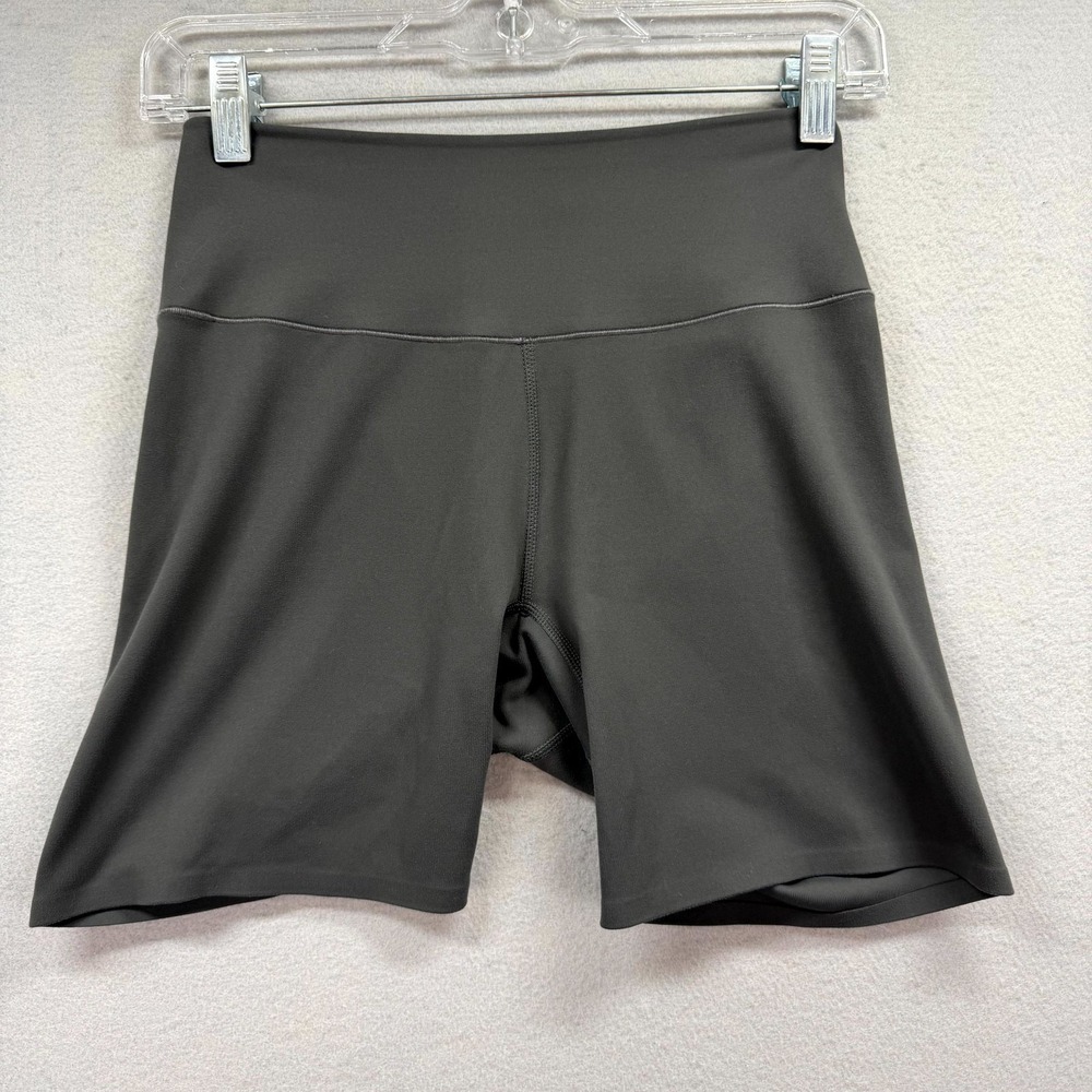 Uniqlo AIRism UV Protection Active Shorts Womens S Charcoal Quick Dry High Waist
